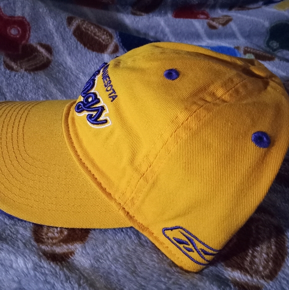 Minnesota Vikings Vtg. 90's Reebok "Script Style" Strapback Hat New With Tags - Picture 4 of 7